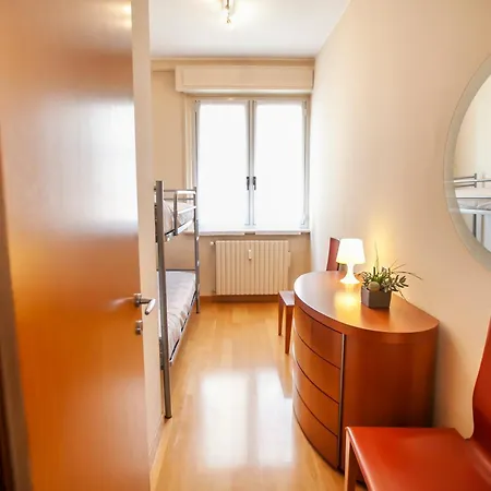 Apartamento Skyline By Comorooms Como