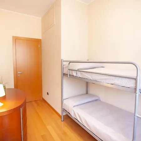 Skyline By Comorooms * Como