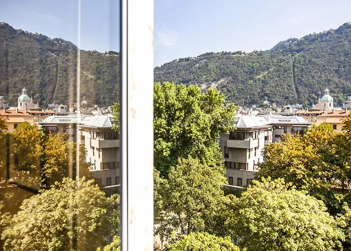 Apartamento Skyline By Comorooms Como